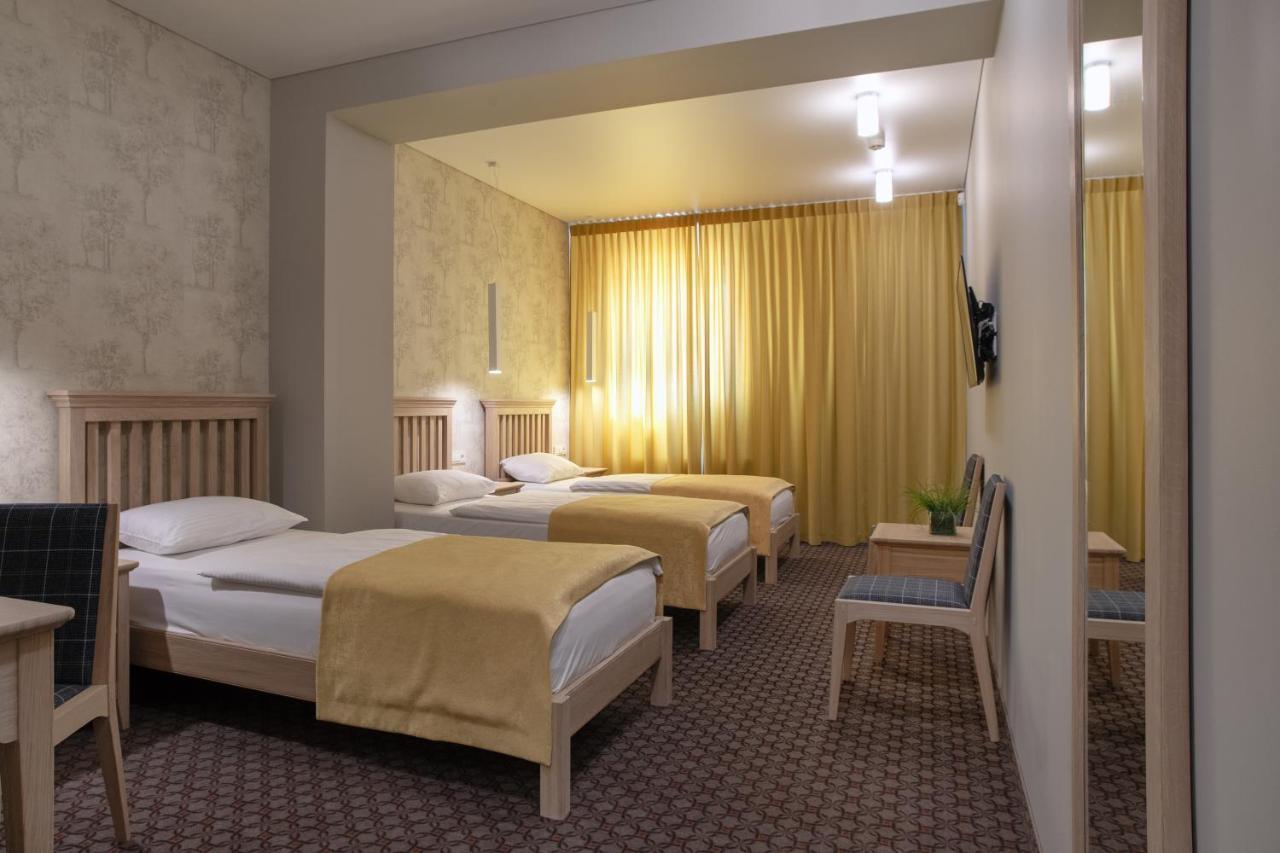 Hotel Sinchronas Telšiai المظهر الخارجي الصورة