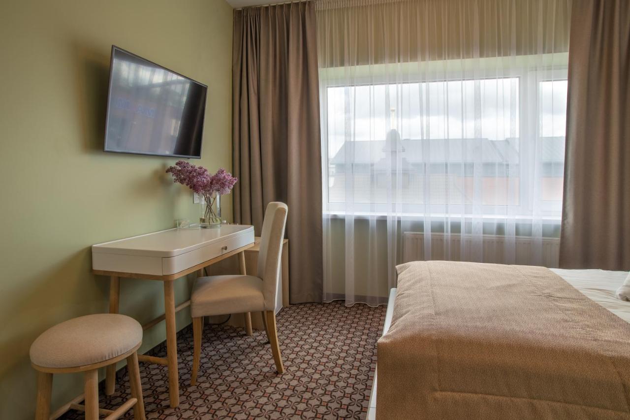 Hotel Sinchronas Telšiai المظهر الخارجي الصورة