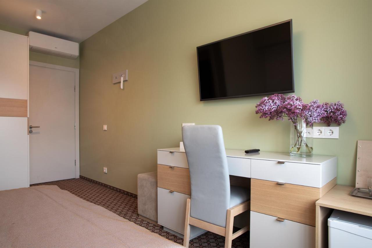 Hotel Sinchronas Telšiai المظهر الخارجي الصورة