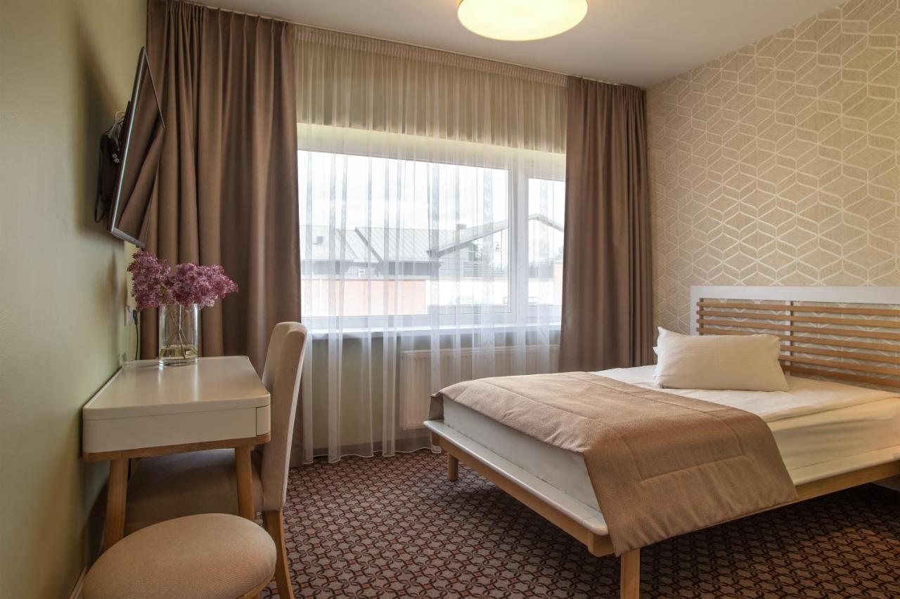 Hotel Sinchronas Telšiai المظهر الخارجي الصورة