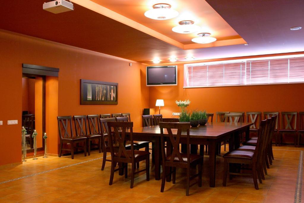 Hotel Sinchronas Telšiai المظهر الخارجي الصورة