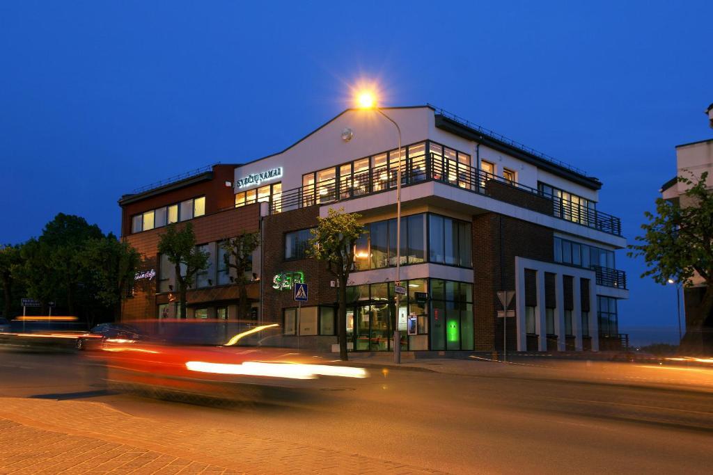 Hotel Sinchronas Telšiai المظهر الخارجي الصورة