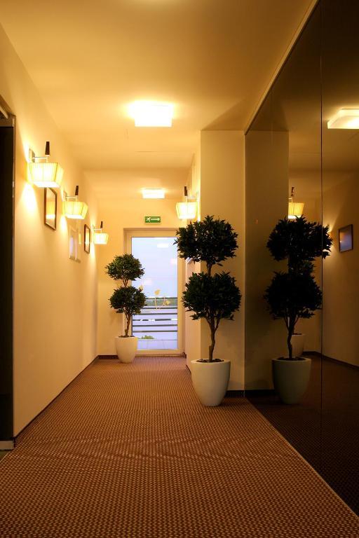 Hotel Sinchronas Telšiai المظهر الخارجي الصورة