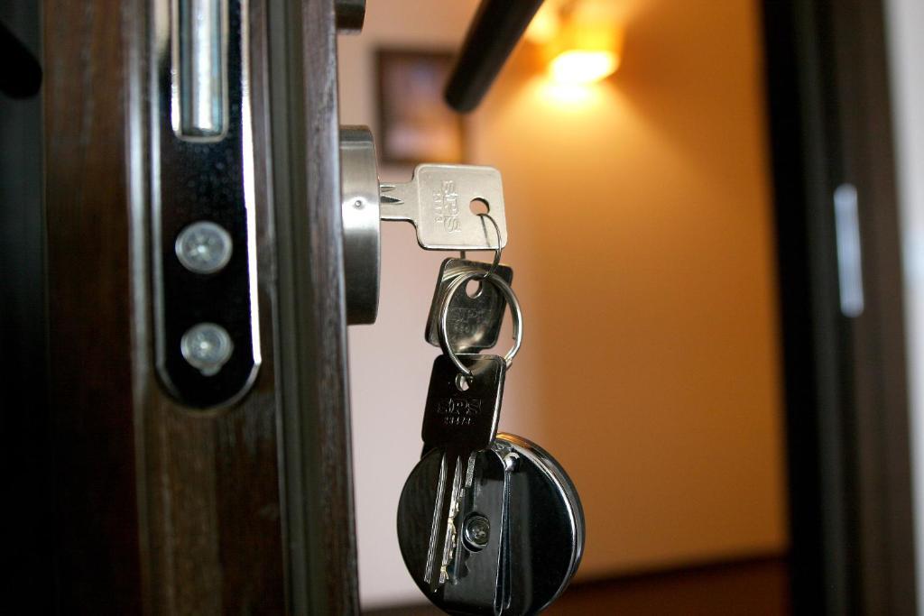Hotel Sinchronas Telšiai المظهر الخارجي الصورة